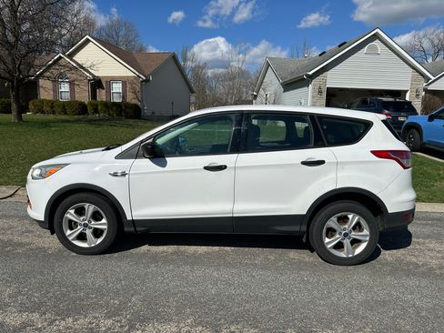 Used 2014 Ford Escape S image 1