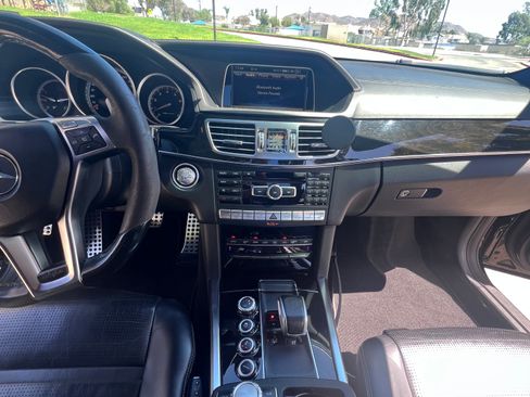 Used 2014 Mercedes-Benz E 63 AMG S-Model image 17