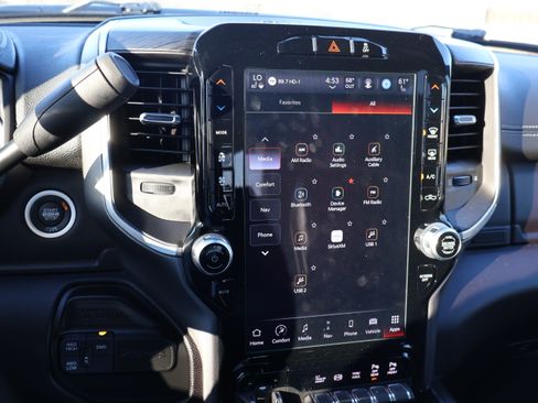 Used 2024 RAM 3500 Laramie w/ Night Edition image 19