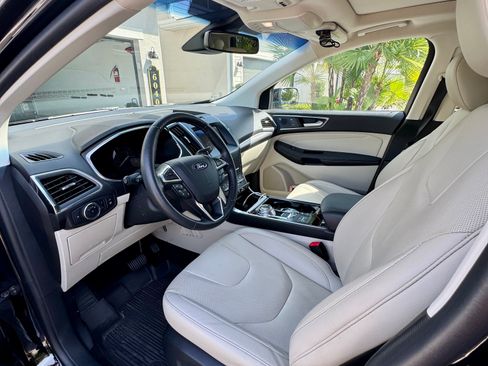 Used 2020 Ford Edge Titanium w/ Equipment Group 301A image 13