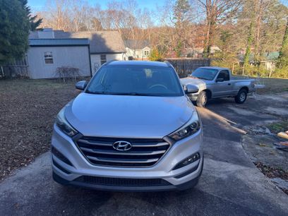 Used 2016 Hyundai Tucson SE w/ Option Group 02
