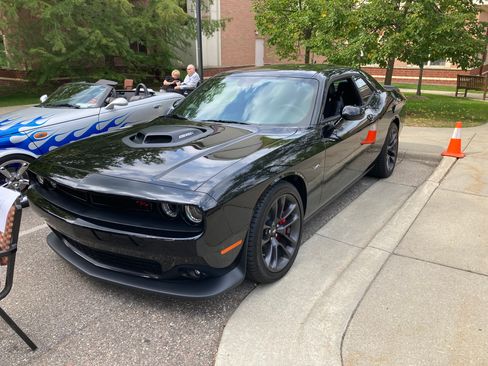 Used 2023 Dodge Challenger R/T w/ Plus Package RWD image 5