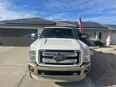 Used 2012 Ford F250 King Ranch w/ King Ranch w/Chrome Pkg image 10