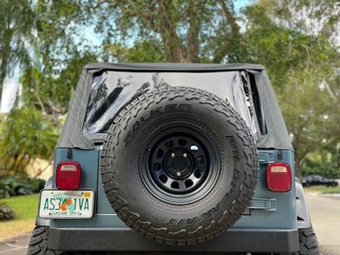 Used 1999 Jeep Wrangler Sport image 21