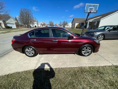 Used 2015 Honda Accord LX image 1