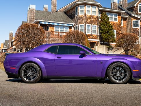 Used 2019 Dodge Challenger SRT Hellcat Redeye RWD image 10