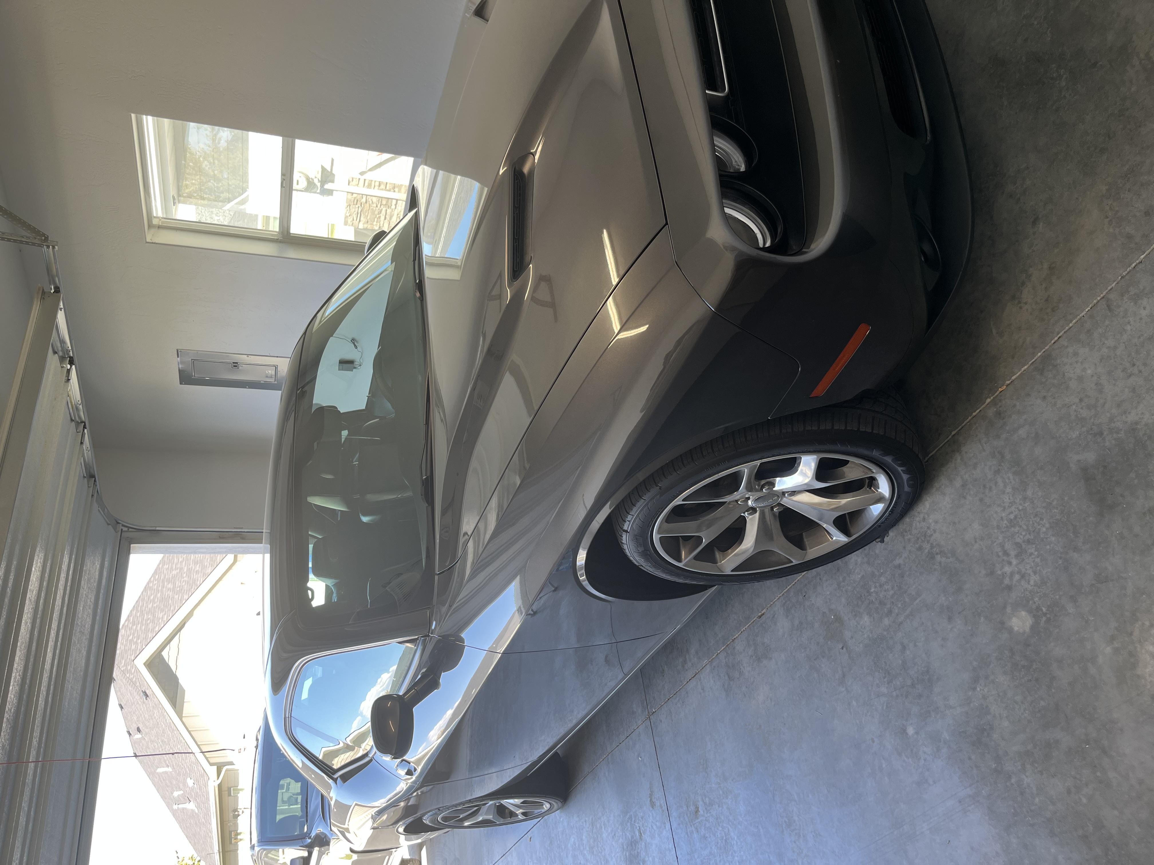 Used 2015 Dodge Challenger SXT Plus w/ Driver Convenience Group RWD image 1