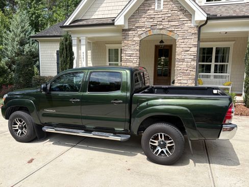 Used 2013 Toyota Tacoma 4x4 Double Cab w/ SR5 Pkg image 18
