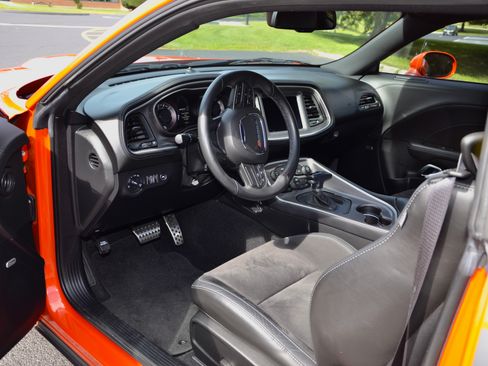 Used 2022 Dodge Challenger R/T w/ Plus Package RWD image 18