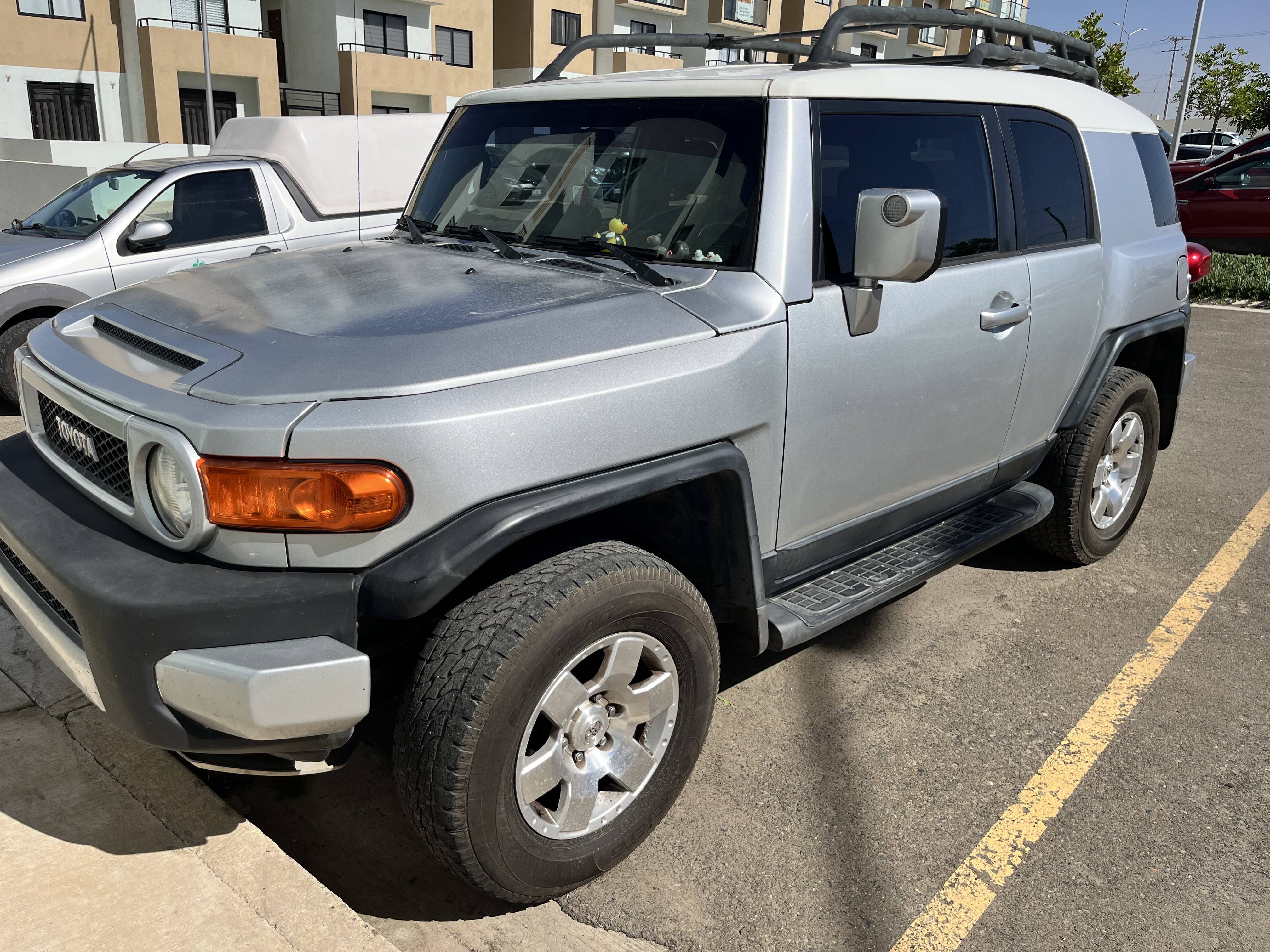 Used 2007 Toyota FJ Cruiser 4WD image 4