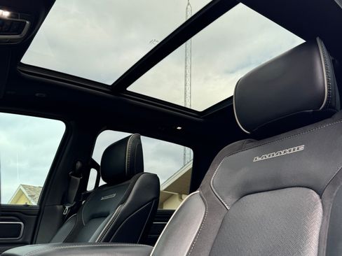 Used 2023 RAM 1500 Laramie image 14