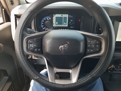 Used 2023 Ford Bronco 4-Door image 12