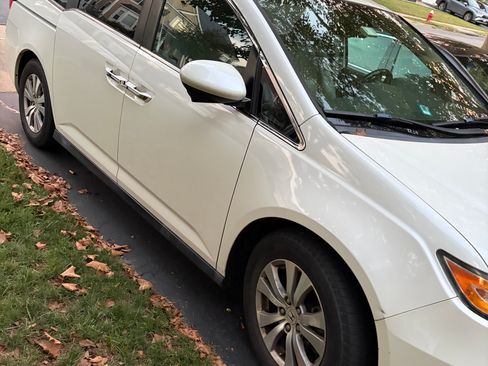 Used 2015 Honda Odyssey EX-L image 5