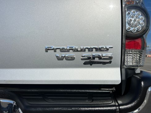 Used 2008 Toyota Tacoma PreRunner image 12