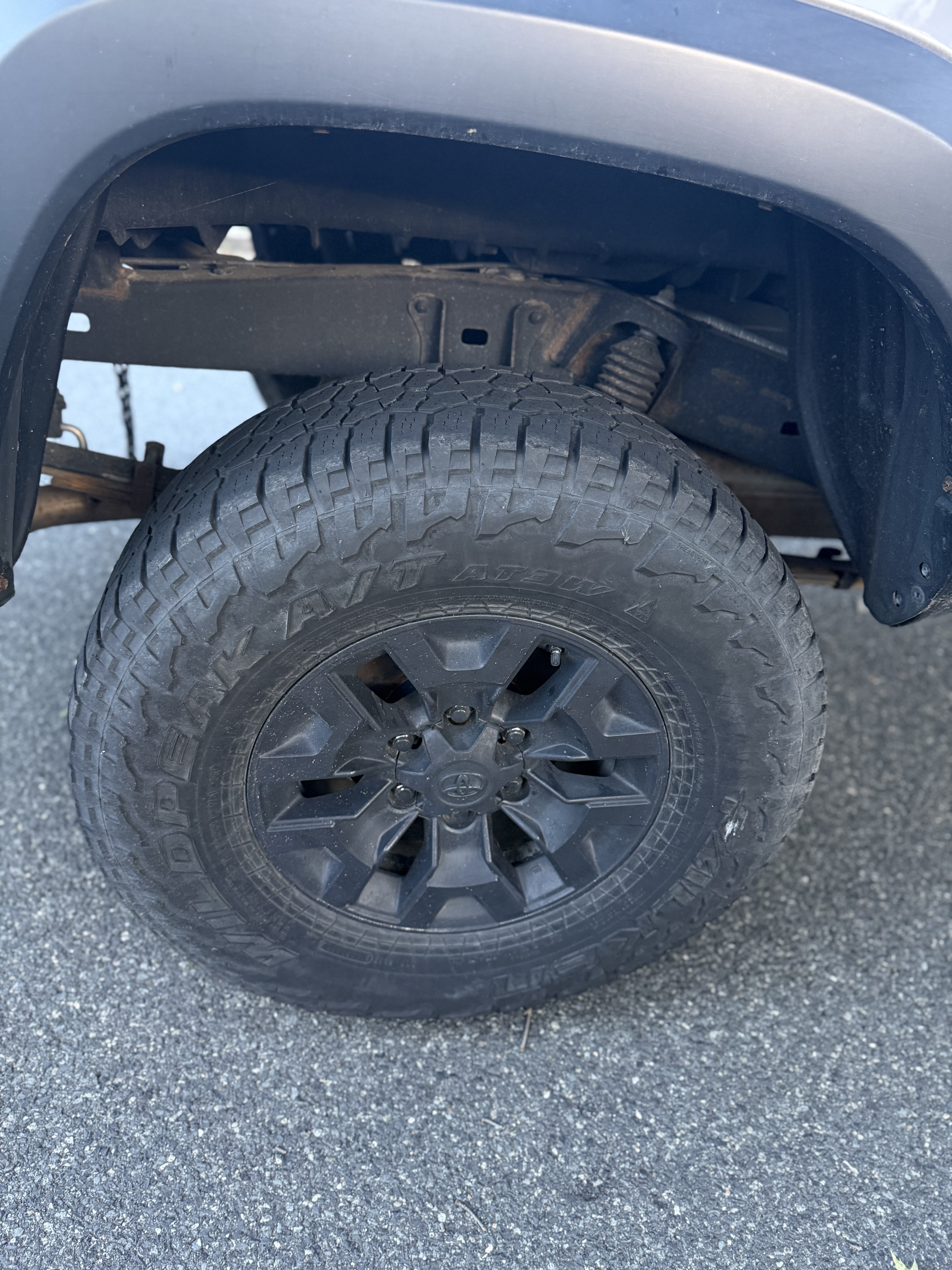 Used 2019 Toyota Tacoma TRD Off-Road AWD/4WD image 22