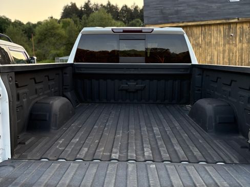 Used 2021 Chevrolet Silverado 1500 LT w/ All Star Edition Plus AWD/4WD image 5