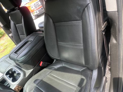 Used 2019 GMC Sierra 1500 Denali w/ Denali Ultimate Package AWD/4WD image 14