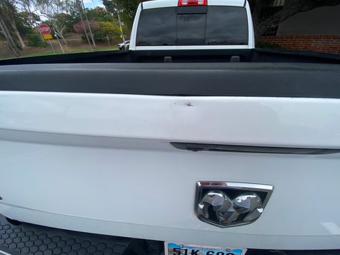 Used 2015 RAM 1500 Laramie w/ Convenience Group image 18