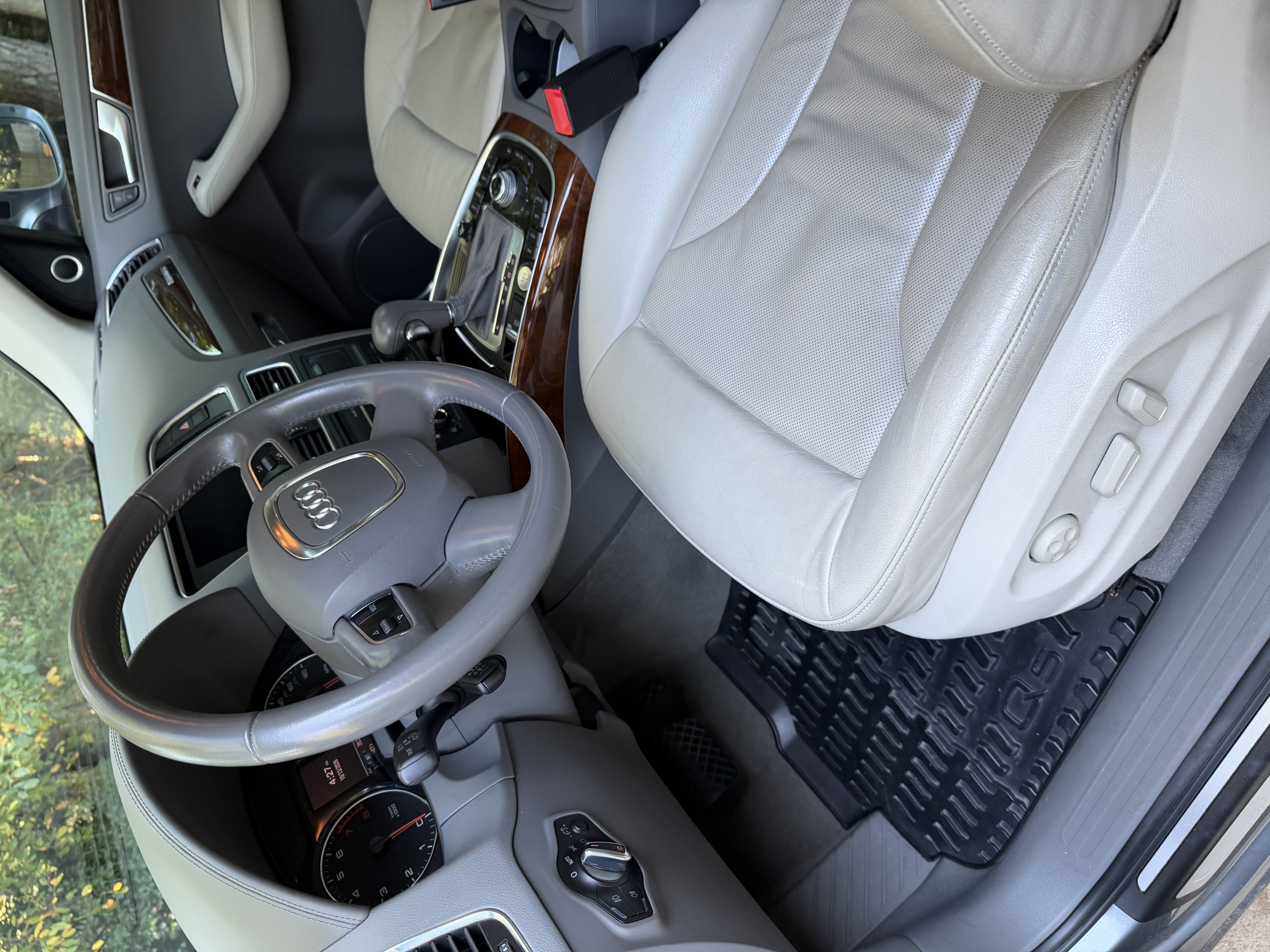 Used 2010 Audi Q5 3.2 Prestige AWD/4WD image 19