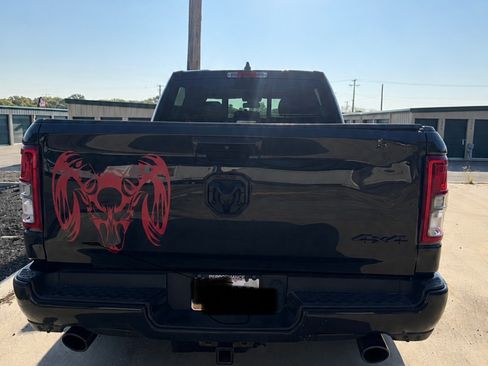 Used 2019 RAM 1500 Big Horn AWD/4WD image 4