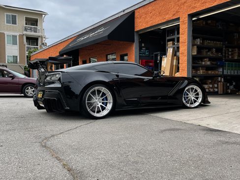 Used 2019 Chevrolet Corvette ZR1 RWD image 5
