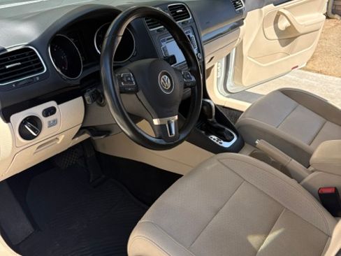 Used 2014 Volkswagen Jetta TDI FWD image 16