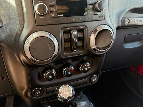 Used 2014 Jeep Wrangler Unlimited Sport w/ Quick Order Package 23S image 8