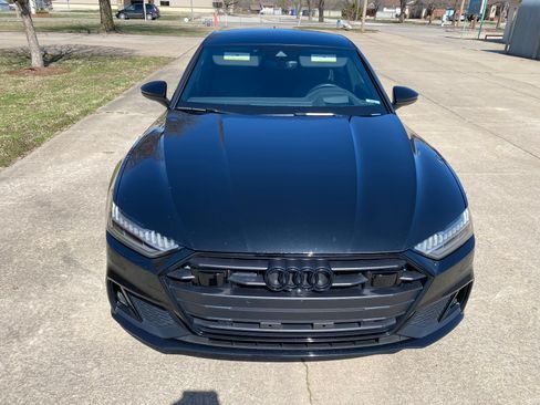 Used 2021 Audi A7 e Prestige w/ Prestige Package image 2