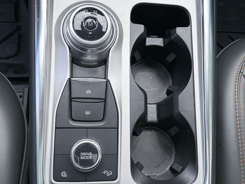 Used 2022 Ford Explorer Timberline image 10