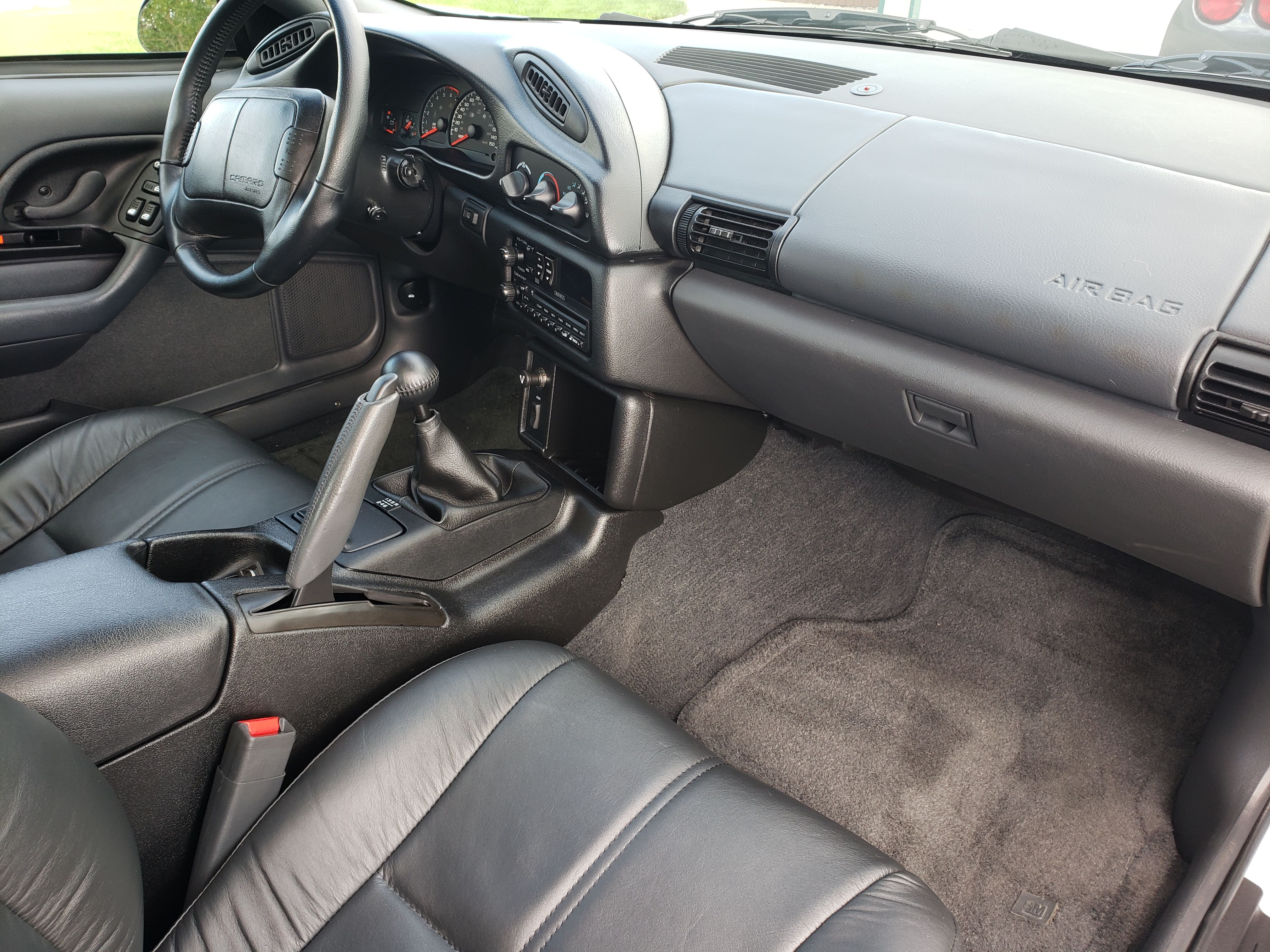 Used 1996 Chevrolet Camaro Z28 RWD image 11