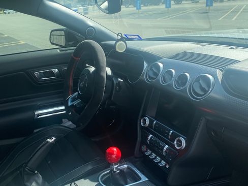 Used 2019 Ford Mustang GT Premium w/ GT Performance Package image 11