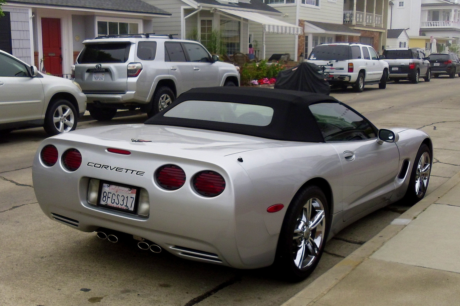 Used 2002 Chevrolet Corvette Convertible w/ Preferred Equipment Group2 RWD image 2