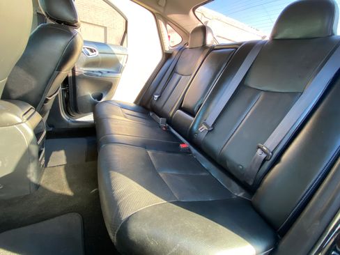 Used 2017 Nissan Sentra SL image 10