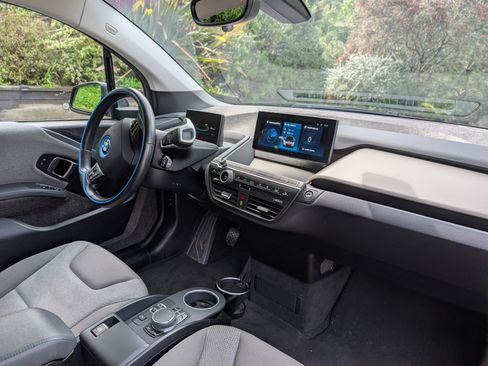 Used 2019 BMW i3 image 17