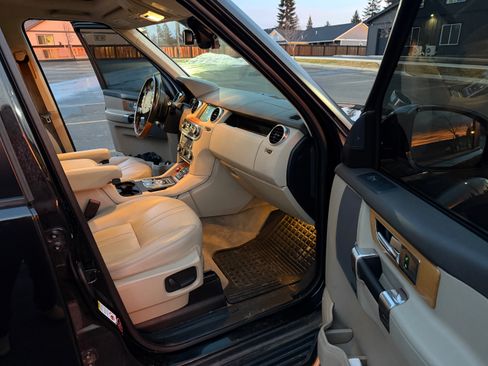 Used 2015 Land Rover LR4 HSE AWD/4WD image 19