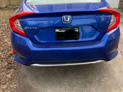Used 2020 Honda Civic LX image 2