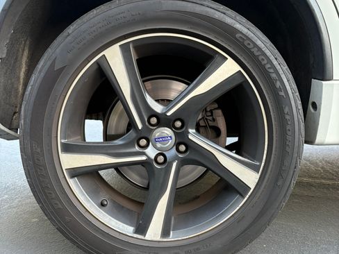 Used 2013 Volvo XC90 3.2 R-Design image 11