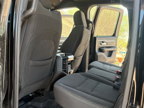 Used 2019 RAM 1500 Big Horn AWD/4WD image 15