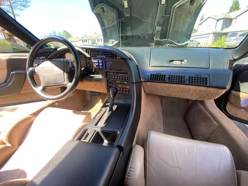 Used 1993 Chevrolet Corvette Coupe image 13