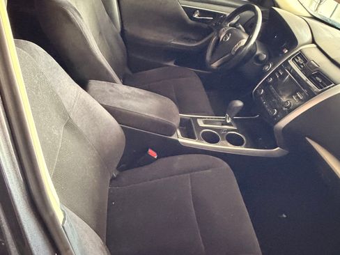 Used 2013 Nissan Altima 2.5 SV image 13
