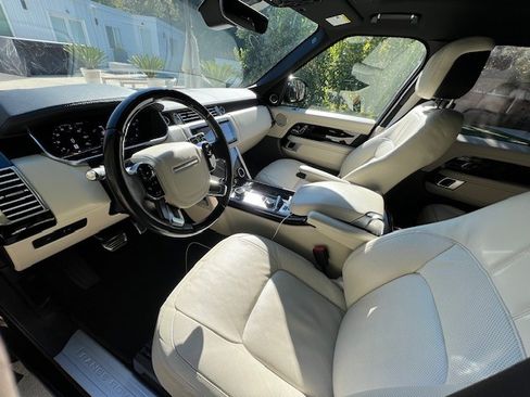 Used 2021 Land Rover Range Rover Westminster Edition image 11