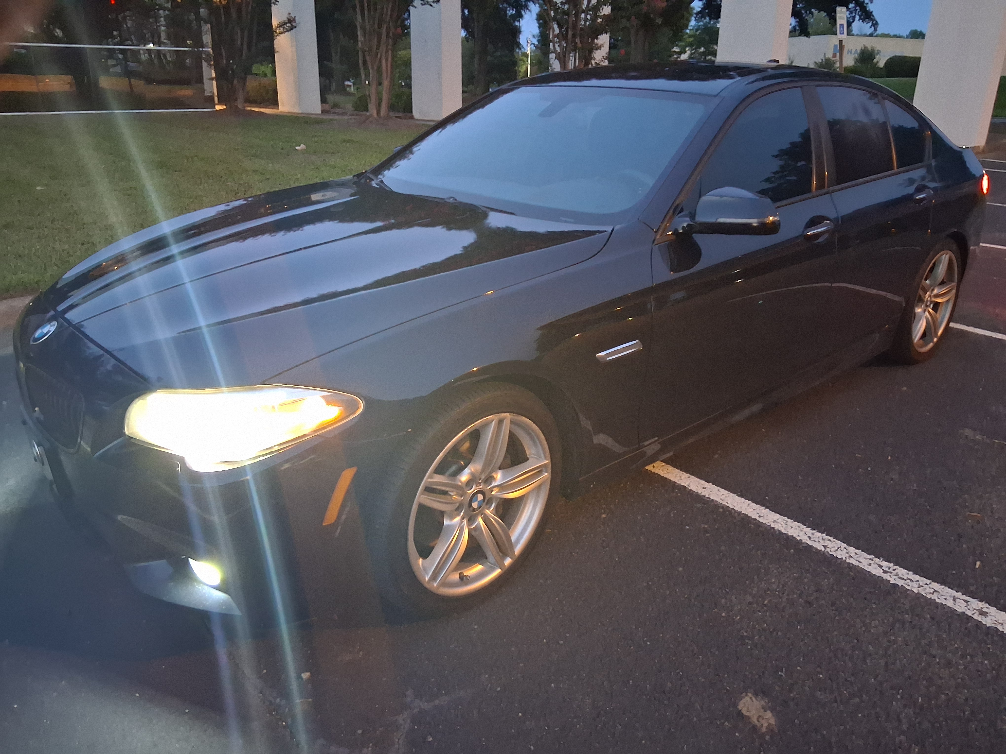 Used 2014 BMW 535d Sedan RWD image 1