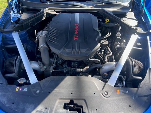 Used 2018 Kia Stinger GT image 31