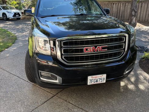 Used 2015 GMC Yukon SLT AWD/4WD image 5