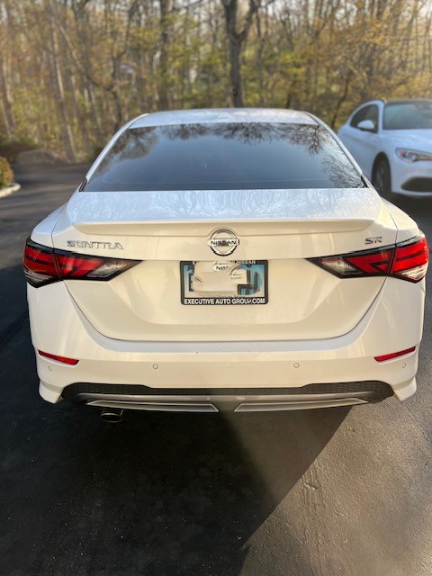 Used 2020 Nissan Sentra SR w/ Premium Package FWD image 4