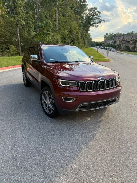 Used 2022 Jeep Grand Cherokee Limited w/ Tech Group AWD/4WD image 5