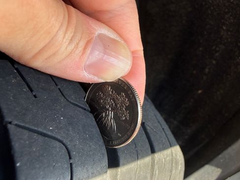 Used 2006 Volvo XC70 Ocean Race Edition image 16