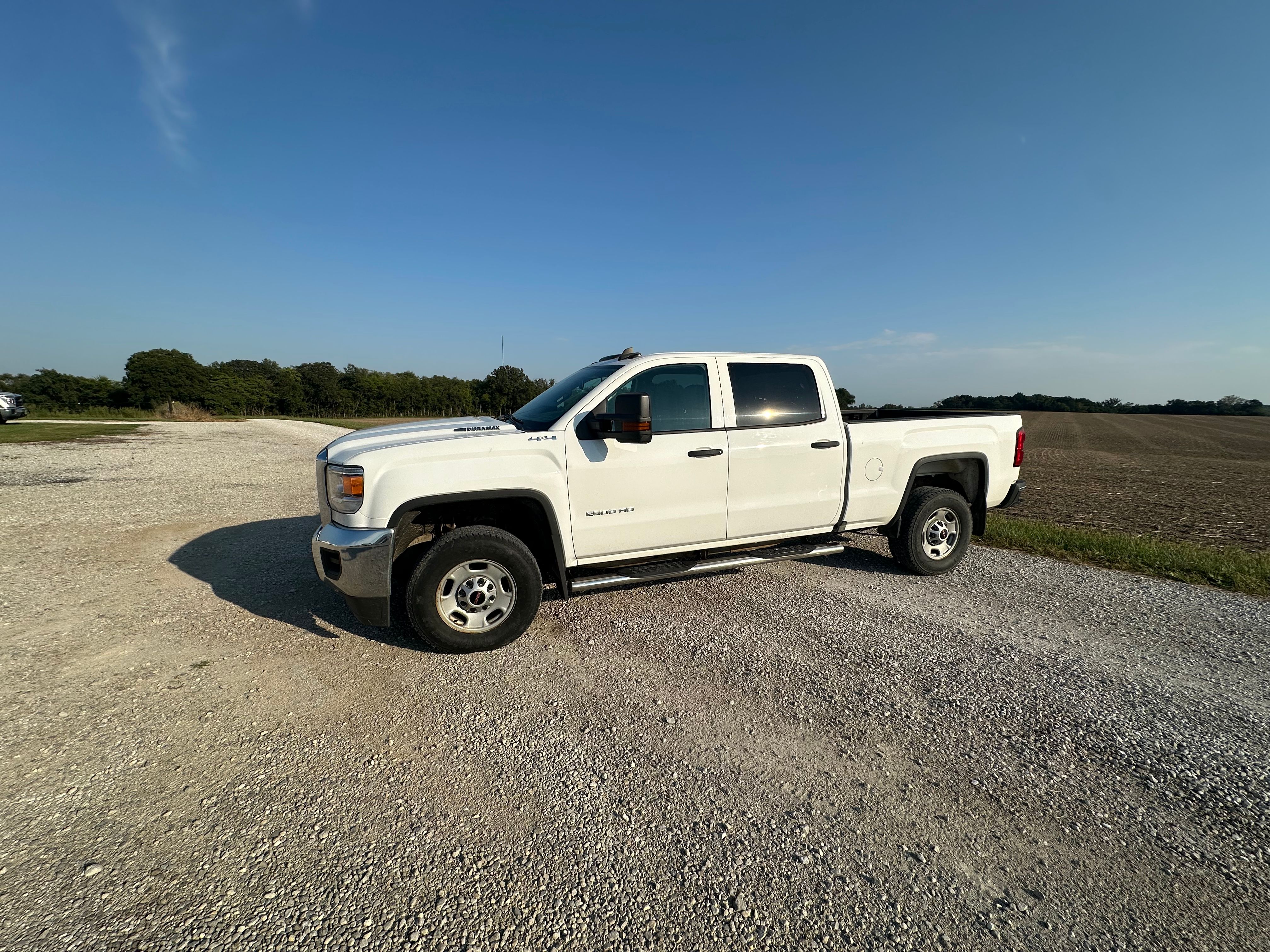Used 2016 GMC Sierra 2500 4x4 Crew Cab w/ Sierra Convenience Package image 1