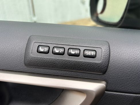 Used 2017 Lexus CT 200h FWD image 21