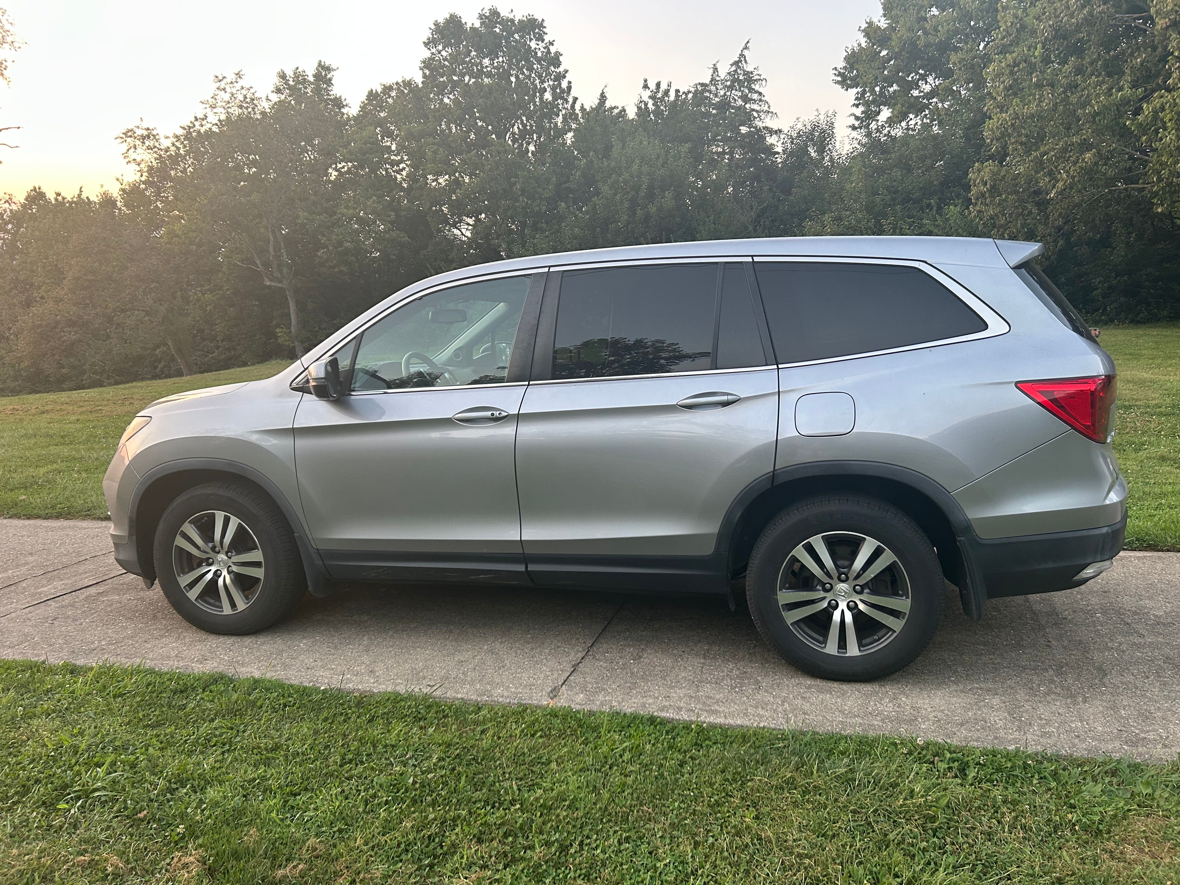 Used 2016 Honda Pilot EX-L image 5